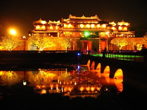 นักท่องเที่ยวเยือนกรุงเก่าเว้เพิ่มมากขึ้น